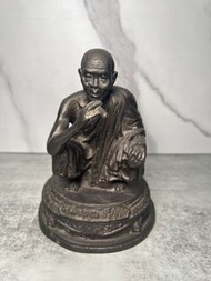 龍婆冠供奉型