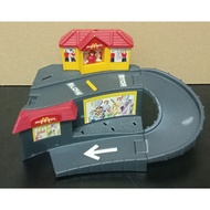 Vintage McD Happy Meal Mekdi  Mattel HotWheels McDonald's Drive Thru 2001