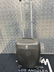 二手系列： 新淨Delsey 20 吋行李箱；second hand  Delsey 20 inch luggage for handcarry 54 x 37 x 22cm