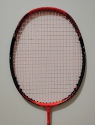 Yonex 紅色zf2 4ug5 + 紅色100zz 4ug5 ch版