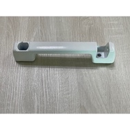 Mitsubishi FK617 FM657 10.5-17 Ton Panel Handle Upper 97-2012