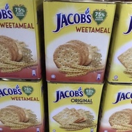 Jacob biskut 700gm tin ready stock .