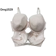 O Dmg1529 branded bra, wired foam bra, Riject size 38DD