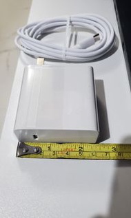 65W 快速充電器連 2米 雙type-c 線 fast charger with 2m dual type-c cable