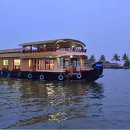 โรงแรม Upper Deck Houseboats - Alleppey