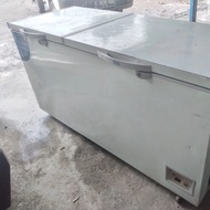 CHEST FREEZER GEA 600LITER BEKAS BERKUALITAS