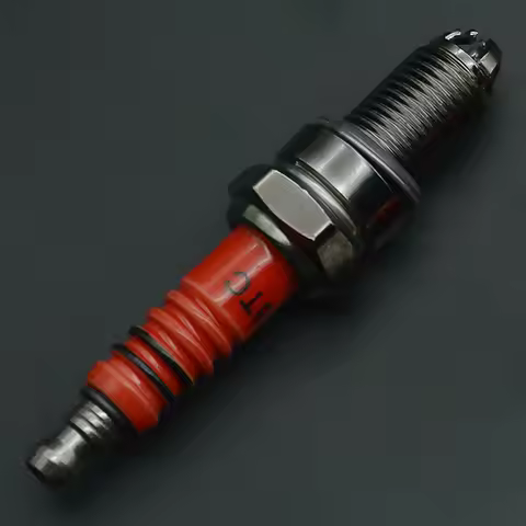 10mm Motorcycle Iridium Spark Plug Three Jaw Three-Pole Energy-saving Spark Plug For A7TC D8TC 110 1