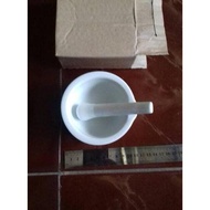 Mortar Mortar | Medicine Pounder | Grinder. Porcelain. dia. 10 cm