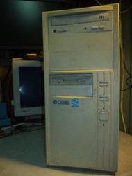 露天二手3C大賣場 586電腦   主機板 3個ISA插槽 Windows98