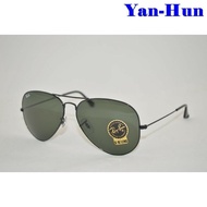 Ray ~ ban? Aviator sunglasses classic black frame XL w/Green G-15 lens rb3025