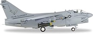 herpa 580175 - U.S. Navy Vought A-7E Corsair II Clansmen Vehicle