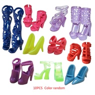 รองเท้าตุ๊กตา10คู่แบบสุ่มสีสำหรับเด็กผู้หญิงเสื้อผ้ากุลสตรีรองเท้าส้นสูงสำหรับอุปกรณ์ของเล่น