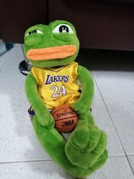 只有一隻 Only one Lakers Kobe Bryant 24 Pepe the frog with Spalding NBA Official High-Bounce Ball 6cm Ba