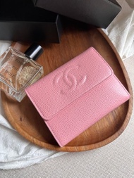 稀有近新保存品 Vintage Chanel櫻花粉魚子醬牛皮短夾