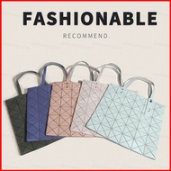 GC2 New Six-grid Geometric Diamond Tote Bag Limited Color Frosted Handbag Versatile Large Capacity C