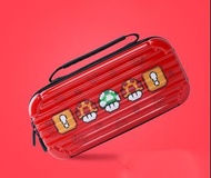 (送保護貼+優惠價主題蘑菇帽)Switch NS Lite 旅行箱主題機套 瑪莉奧經典關卡主題 Luggage theme case - Mario Classic Quest Theme(特別優惠價購買主題蘑菇帽)