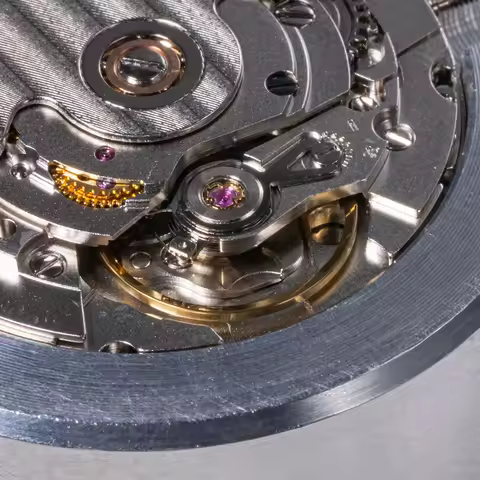 Luxury 25 Jewels PT5000 Automatic Movement High Accuracy Mechanical Movement With Datewheel For Seag