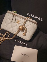 Chanel 金球 可調較長短盒子 化妝包 手提包 淺灰藍色