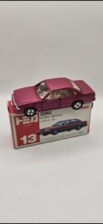 Tomica 13 Nissan Cedric 玩具車 tomy tomytec