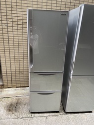 Hitachi 日立三門雪櫃，高180cm