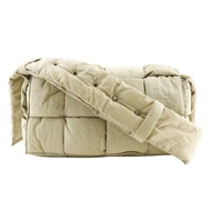 【日本直送】Bottega Veneta 寶緹嘉 Padded Tech Cassette 肩背包 Maxi Intrecciato【二手】