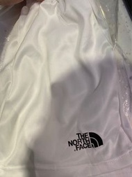 The north face短褲（全新，無吊牌）