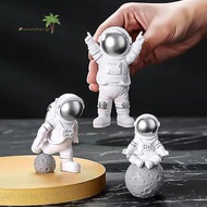 [universtry1sg] Nordic Astronaut Figurines Resin Sculpture Modern Home Decor Table Ornaments [New]