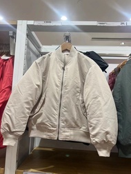 New Uniqlo U Nhật Ký Gia Đình U Gia Đình Quân Đội Phi Công đồng phục bóng chày áo khoác nữ Áo Đứng C