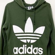 ADIDAS ORIGINALS HOODIE 經典復古 三葉草 LOGO 保暖 休閒 長袖 修身 連帽 帽T 口袋 女版 綠色 S號 DH3139 CLT-W TP0_2501 TP0_25 #蛇年