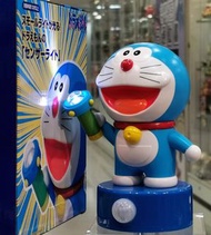 日通動畫 日版 Taito Doreamon Sensor Light 
多啦A夢 感應電筒 (16cm)
現貨發售中 $118-
