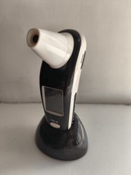 探熱計 Thermometer