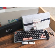 GH68X Mechanical Keyboard | Grey Aluminum Case | Black Pink Keycaps | HMX Game 1989 Classic Switch