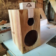 5-inch Speaker Box + 2-inch tweeter