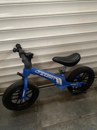 非常罕有 壞蛋獎門人平衡車 小童 小朋友 超可愛公仔 兒童單車 GRUS CREW 慳位擺放 單人三輪單車 長者老人家 上學 返學 kid bicycle kids bike children Bab