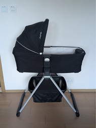 Nuna Mixx Next Bassinet and stand 嬰兒搖籃