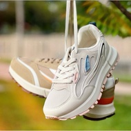 [Preloved] Xes Refresh Women Shoes Saiz 40