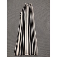 (Q111)2-sleeved Black and White Striped Straight Pants - Size S