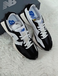 New Balance 327 跑步鞋 黑白