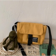 D028 - Cute square canvas bag