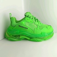 Balenciaga Triple S 37 Good Condition Authentic แท้ รองเท้าแบรนด์เนมมือสองของแท้