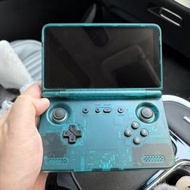 Retroid Pocket Flip2 摺疊式高性能遊戲機