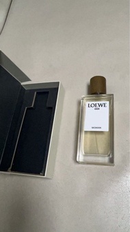 Loewe 001 Woman 香水