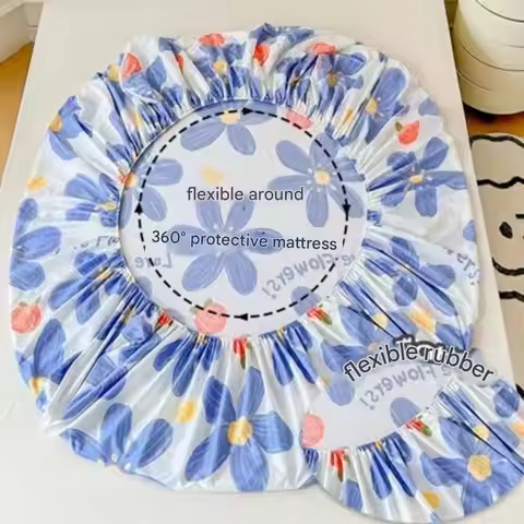 3.5 Feet/6 Feet Three-piece Bed Sheet Set Dust Mite Proof Soft Fitted Sheet Strawberry&Floral Prints