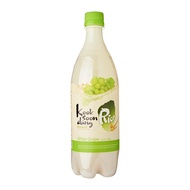 Kooksoondang Makgeolli White Grape Beer 3% 750ML