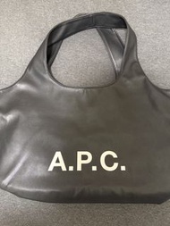 A.P.C. 黑色托特包