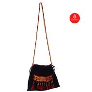 Tas Sepu’ Toraja Beludru dan Aksesoris Manik – Handmade Etnik Khas Toraja dengan Desain Unik dan Det