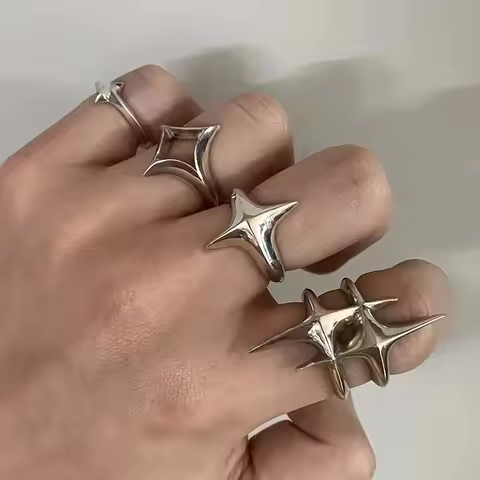 4pcs/set Punk Cross Star Hip Hop Ring Sets for Women Vintage Exaggerated Large Our Star Ring Finger