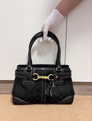 COACH 經典 Monogram 帆布手袋
