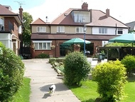 Acorn Guest House in Hull