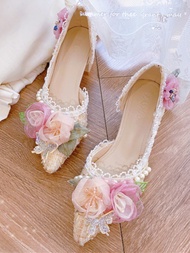 Handmade Fairy Tale ส้นหนารองเท้าส้นสูงคริสตัลสีชมพูดอกไม้ประดับ Slip-On Pointed Toe โลลิต้า ลูกไม้ 